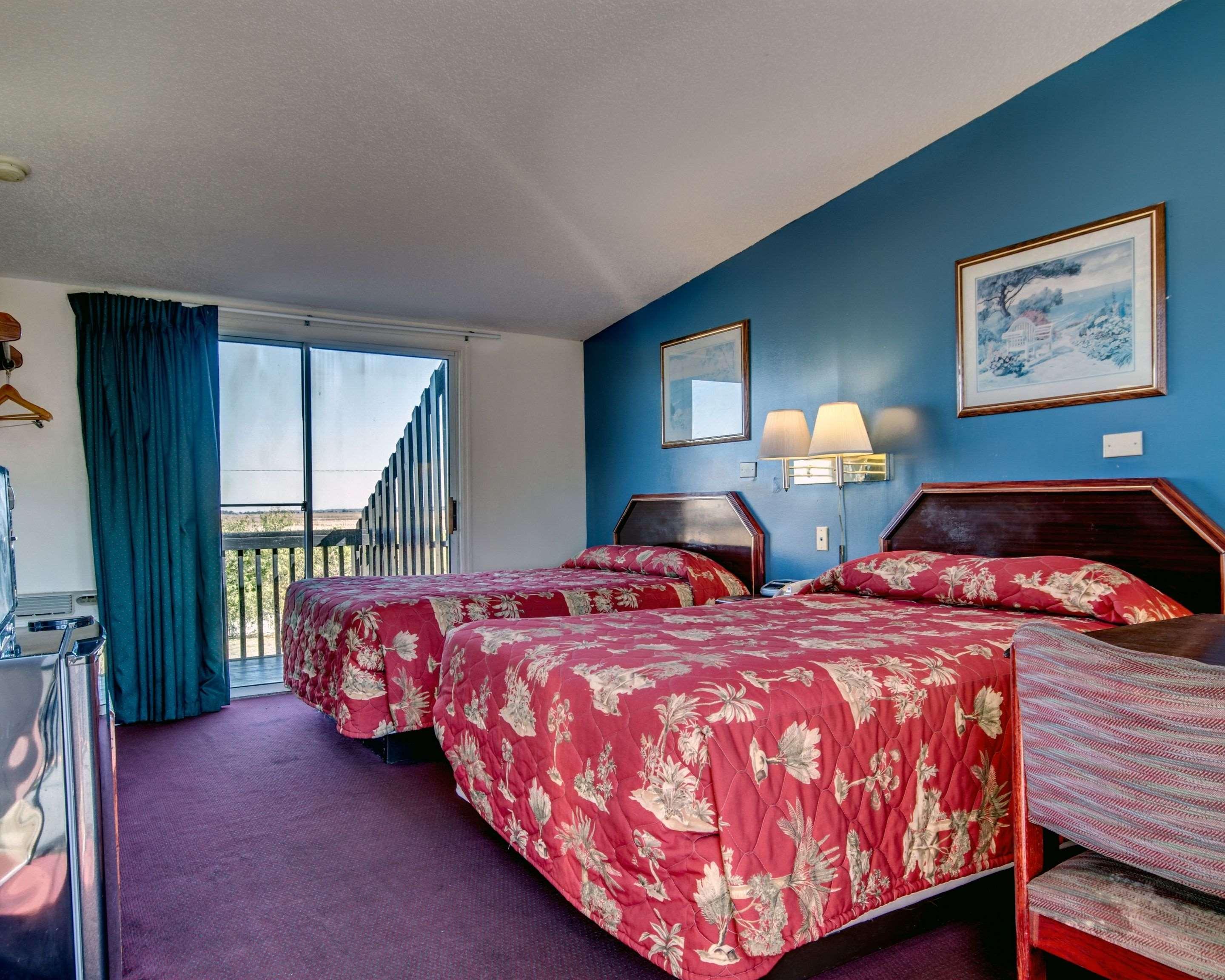 Econo Lodge Джорджтаун Экстерьер фото