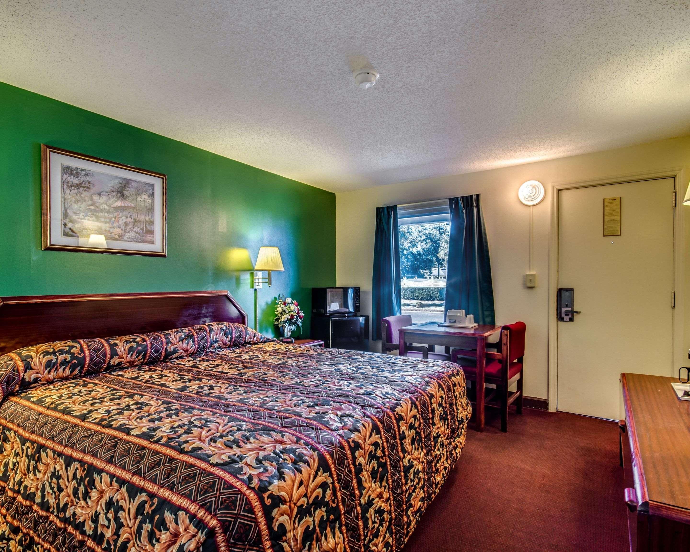 Econo Lodge Джорджтаун Экстерьер фото